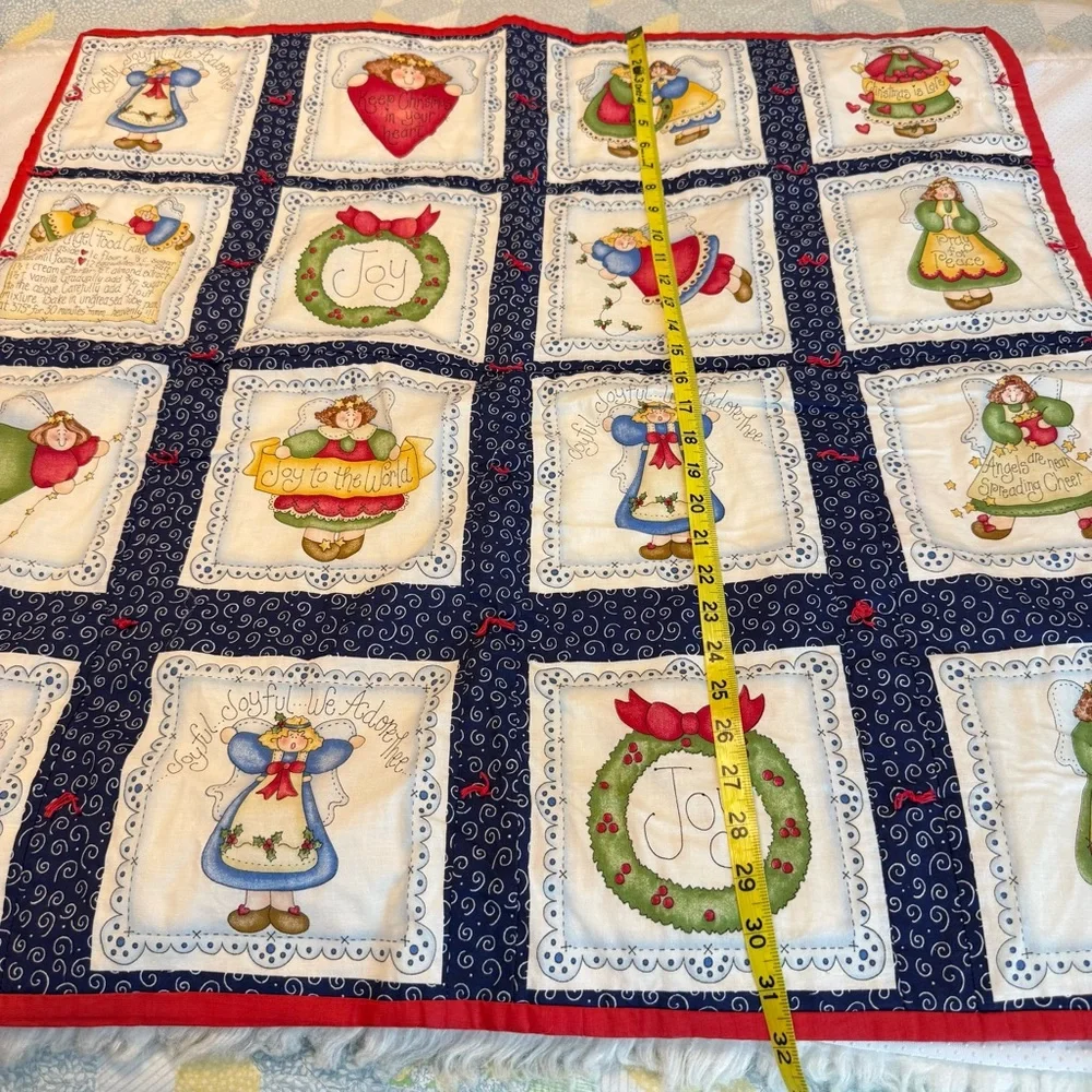 Christmas Decor Lap Blanket Quilt Small Throw Angels 33” x 32” Country Farmhouse
